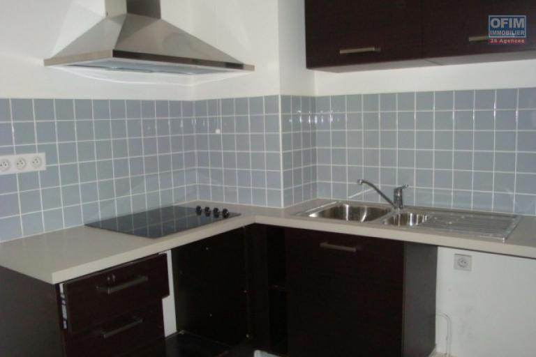 Appartement t3 Saint - Denis JARDIN DES HIRONDELLES