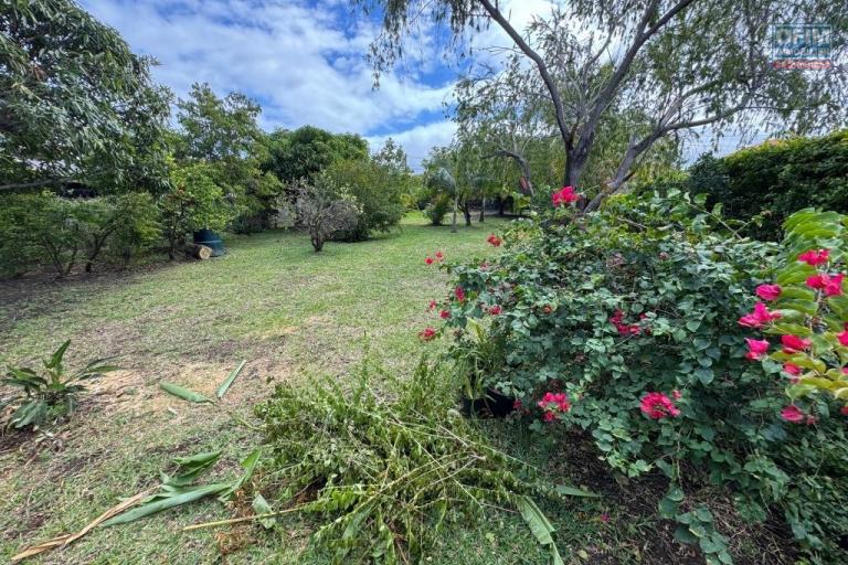 A vendre magnifique terrain de 490 m² à la Ravine des Cabris