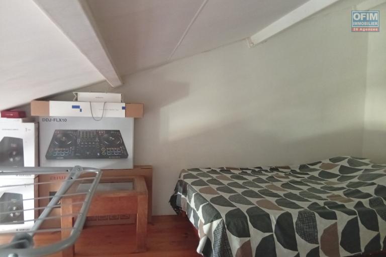 VEND T1 BIS RESIDENCE LES AIGRETTES SAINT GILLES LES BAINS