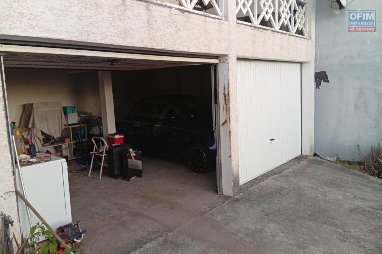 VASTE VILLA F4 CHEMIN SUMMER SAINT GILLES LES BAINS