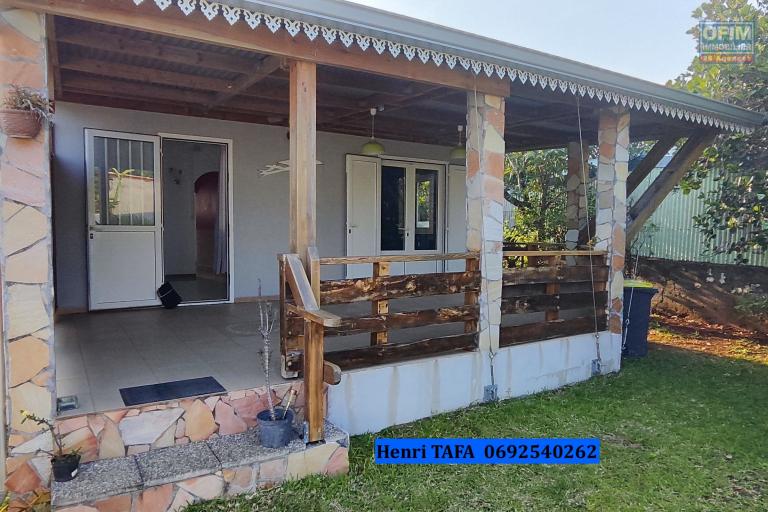 MAISON F3 à Saint-Joseph (Henri TAFA 0692540262)