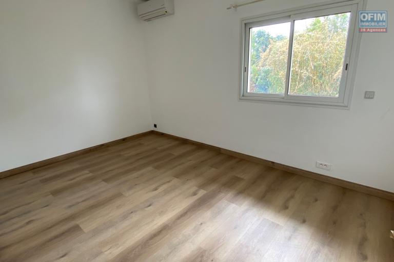 A louer villa T5/6 de plein pieds avec jardin et piscine à La Montagne