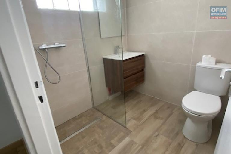 A louer villa T5/6 de plein pieds avec jardin et piscine à La Montagne