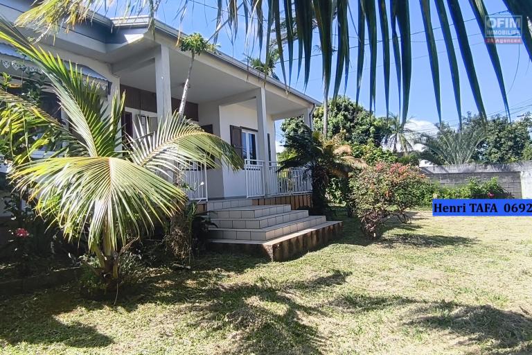 A louer VILLA F4 à Saint-Joseph (Henri TAFA 0692540262)