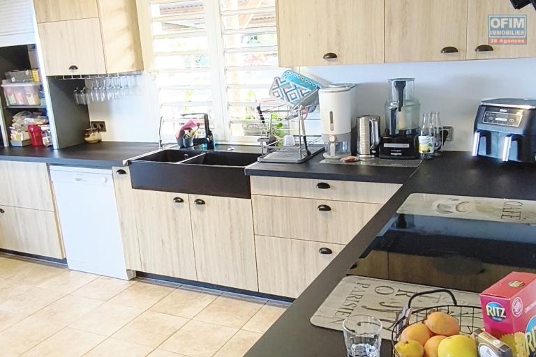 A louer VILLA F5 à Saint-Joseph de 115 m2