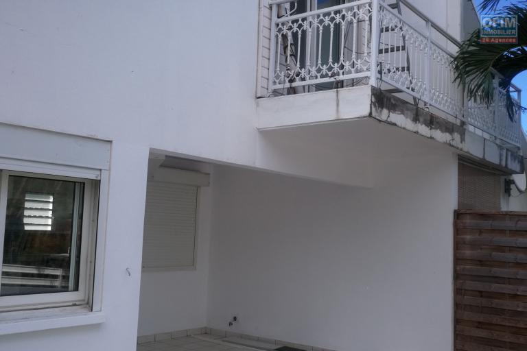 VILLA F3 DUPLEX ROCHES MAIGRES