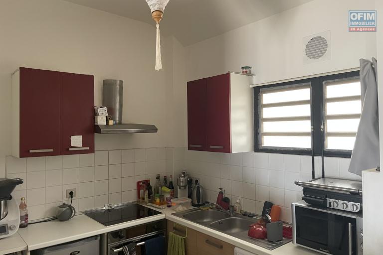  À Vendre – Appartement F3 Duplex à La Saline les Bains (97434)