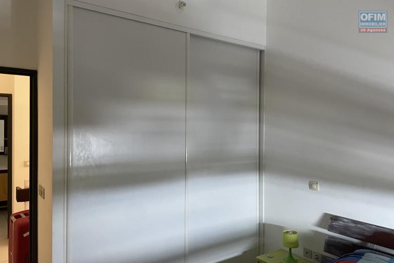  À Vendre – Appartement F3 Duplex à La Saline les Bains (97434)