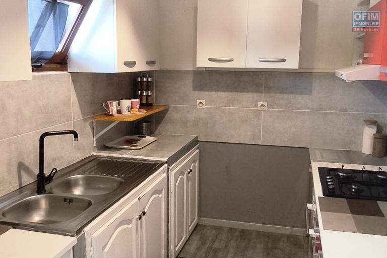 A vendre VILLA F4 à Saint-André sur 402 m2 constructible
