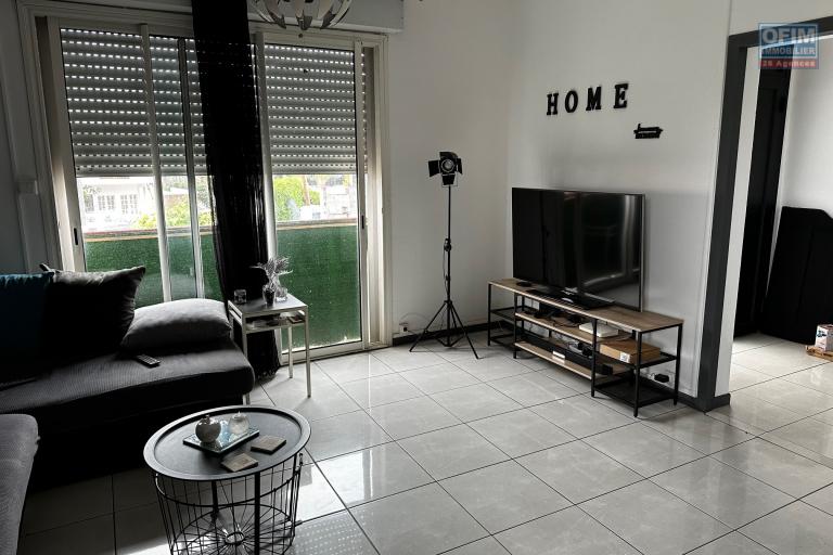 A louer à la Rivière des pluies Sainte-Marie bel appartement F3 meublé