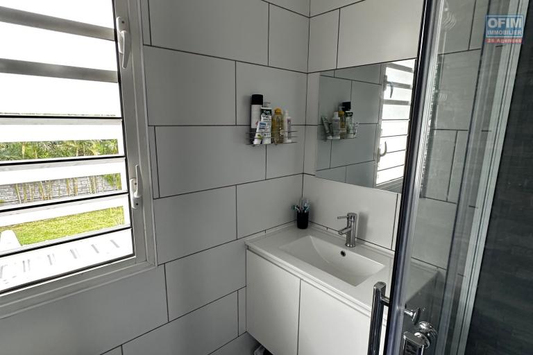 A louer à la Rivière des pluies Sainte-Marie bel appartement F3 meublé