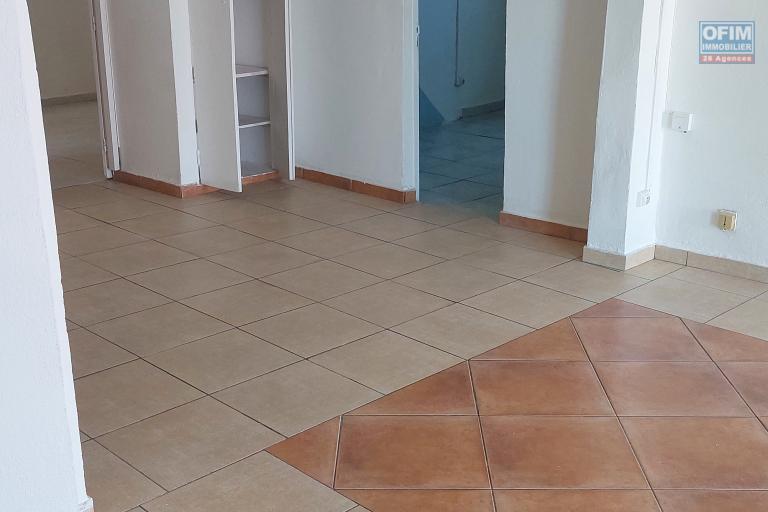 A louer maison F3 à St Leu Bois de Nèfles