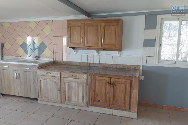 A louer maison F3 à St Leu Bois de Nèfles