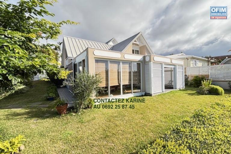 A vendre belle villa à l'entrée de La Montagne proche du centre et à proximité des commodités.