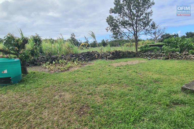 GRANDE MAISON FAMILIALE AVEC 5 CHAMBRES, GRAND JARDIN, SITUÉE À CHEMIN DU CAP