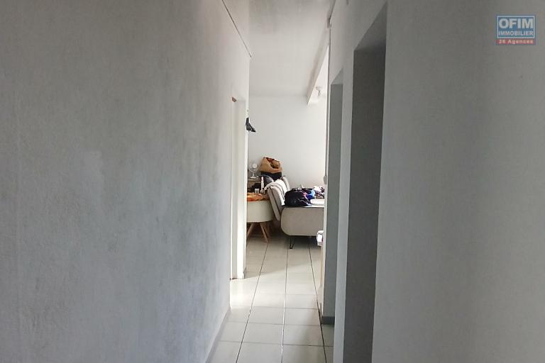 A LOUER maison F4 non meublée sur Saint-Gilles Les Hauts à 900 euros!