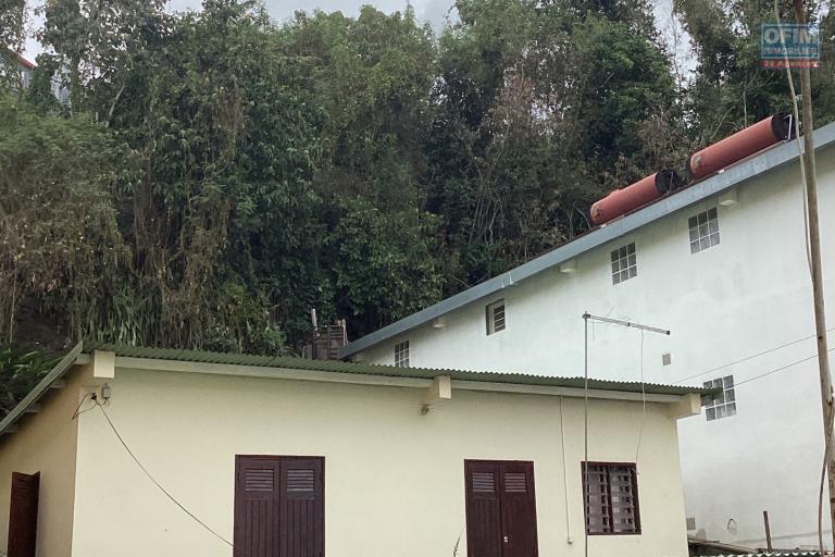 APPARTEMENT TYPE T3, située au Rez- de -jardin