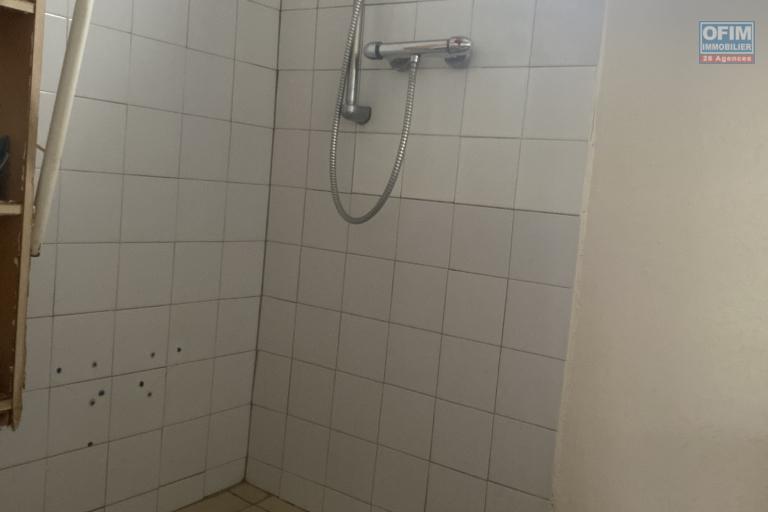 A vendre maison à la Rivière des Galets au Port.