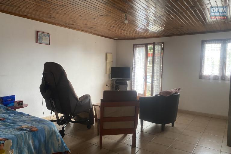 A vendre maison à la Rivière des Galets au Port.