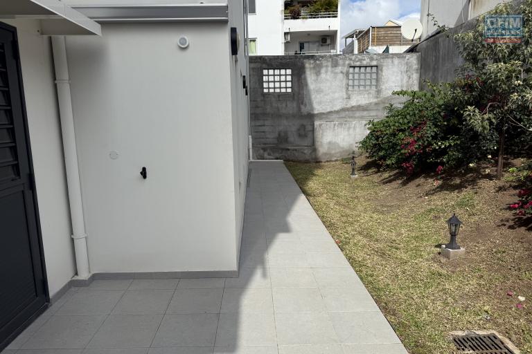 À vendre bureau de 97m2 à Saint-Denis