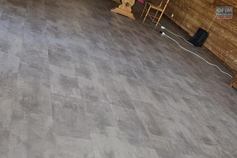 Opportunité Investisseur – Villa + 400 m² de Parking – Idéal Gîtes / Restaurant / Activité Pro