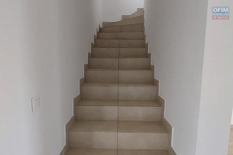  VILLA CONTEMPORAINE F4 - BEAUSEJOUR SAINTE MARIE
