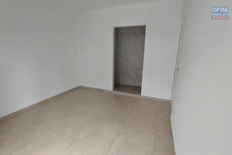  VILLA CONTEMPORAINE F4 - BEAUSEJOUR SAINTE MARIE