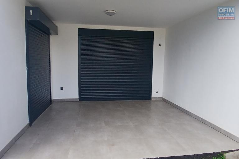 A LOUER bel appartement de type  F3 avec jardin sur la Saline Les Hauts!