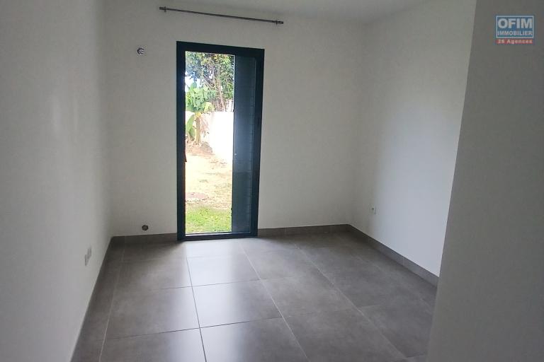 A LOUER bel appartement de type  F3 avec jardin sur la Saline Les Hauts!