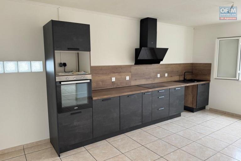 A louer charmante villa de type F3 entièrement rénovée