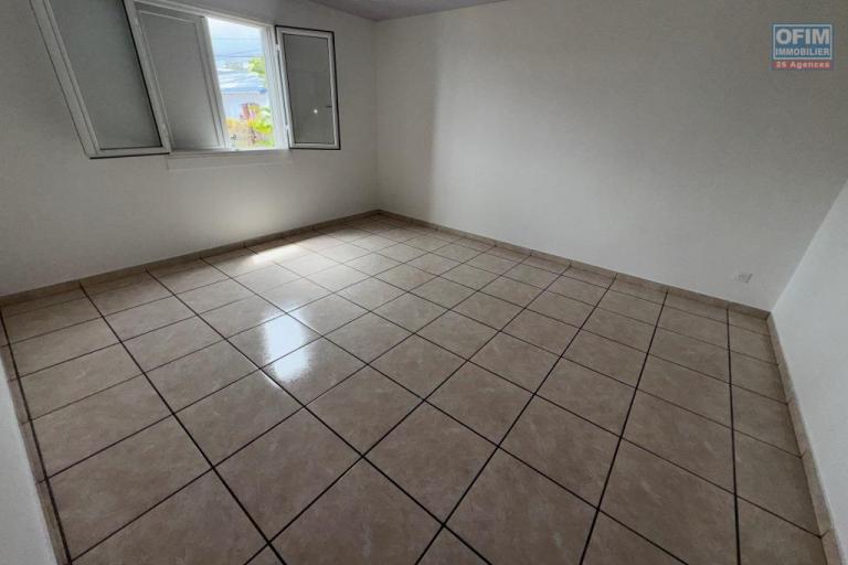 A louer charmante villa de type F3 entièrement rénovée