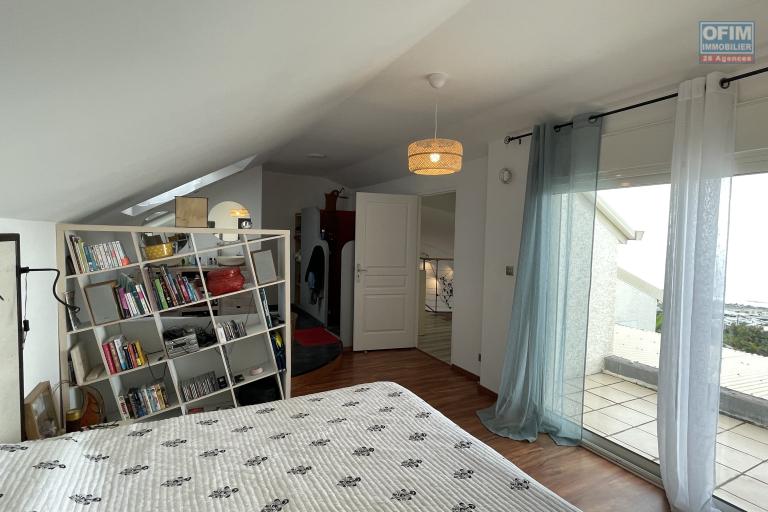 À vendre Villa d'architecte à Saint-Leu Grand Fond-Stella vue panoramique - suite parentale 3