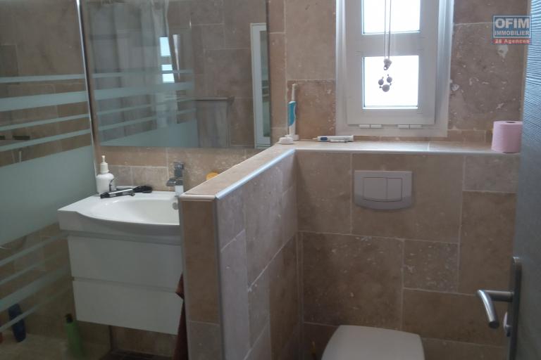 A VENDRE VILLA 3 CHAMBRES A SAINT- LEU