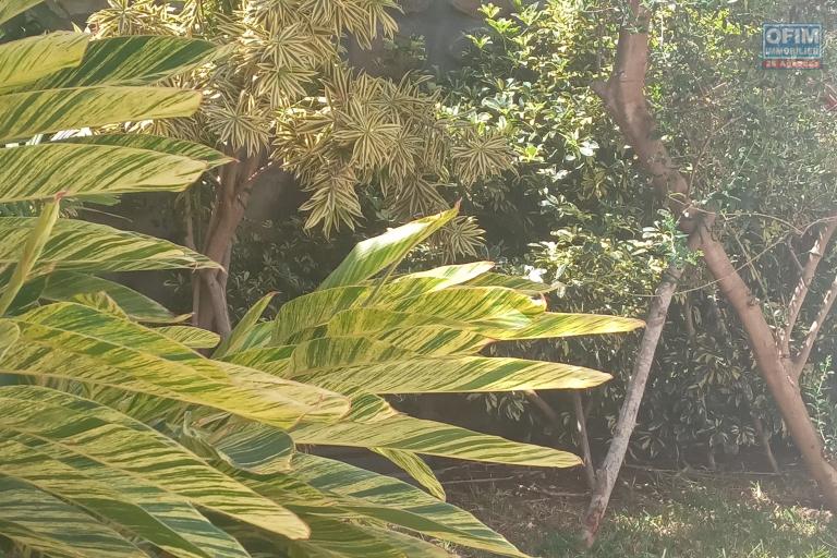 A VENDRE VILLA 3 CHAMBRES A SAINT- LEU