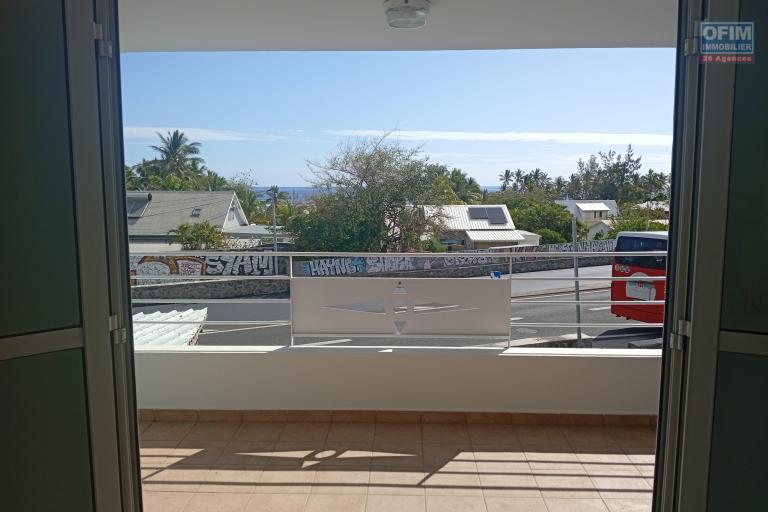 A LOUER APPARTEMENT T2 DE 51 M2 DE SURFACE AVEC VUE MER A LA SALINE LES BAINS