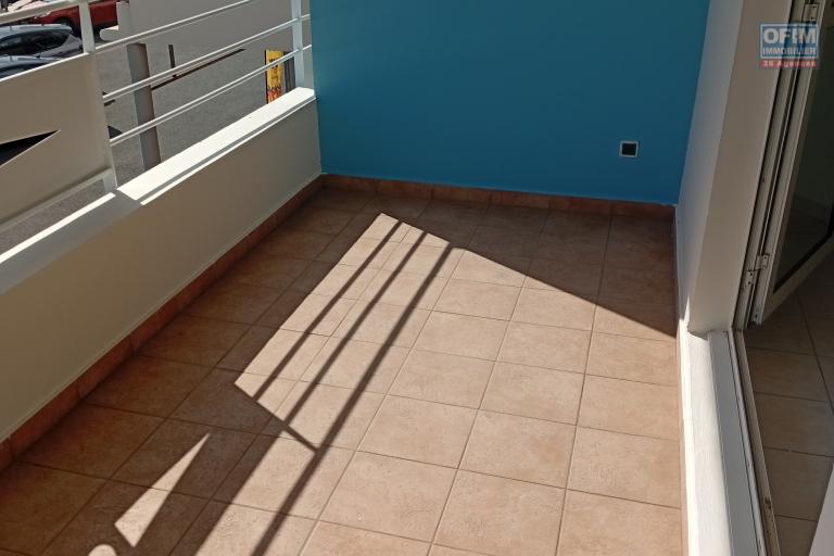 A LOUER APPARTEMENT T2 DE 51 M2 DE SURFACE AVEC VUE MER A LA SALINE LES BAINS