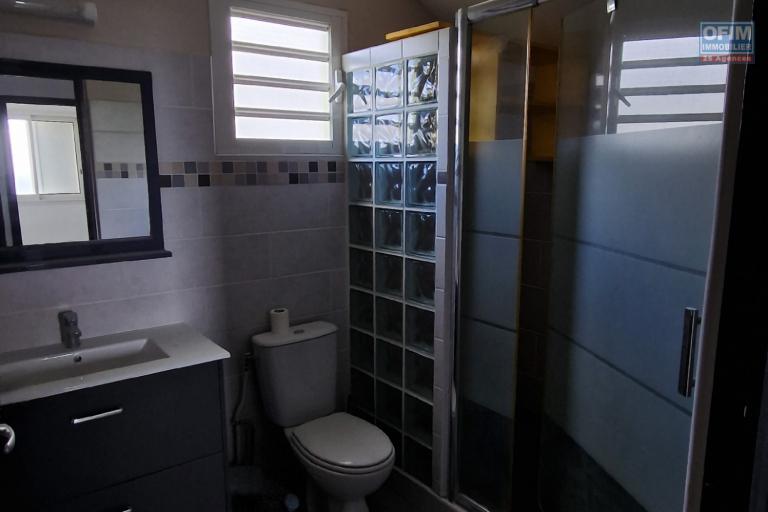 A louer Maison F4/F5 à étage - Sainte Marie