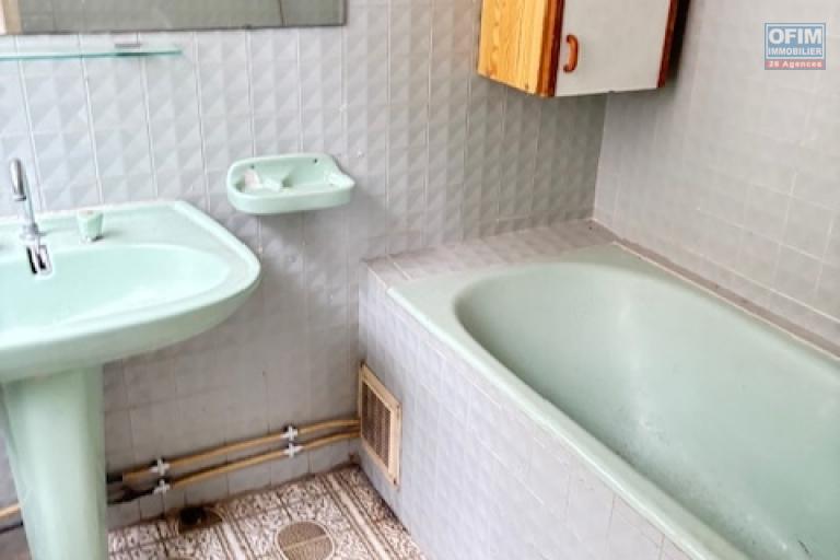 A louer maison de type T5 à la Montagne chemin de la Vigie