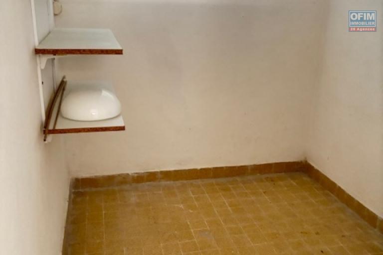 A louer maison de type T5 à la Montagne chemin de la Vigie