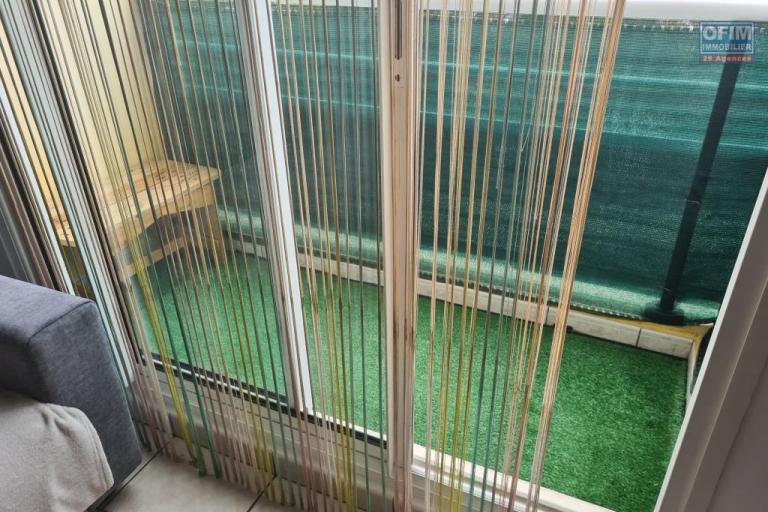 A louer joli appartement F2 MEUBLE duplex au Tampon proche centre ville