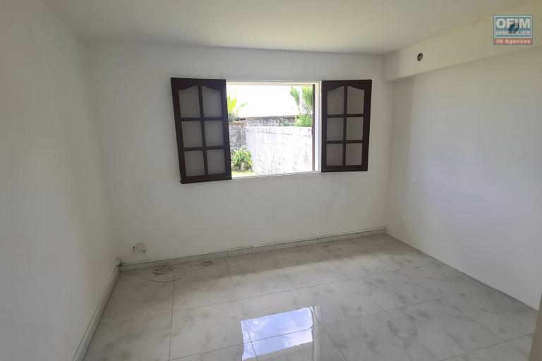 VILLA F4/5, DE 118 M2, BEAU JARDIN, QUARTIER R&Eacute;SIDENTIEL &Agrave; BRAS DES CHEVRETTES/ SAINT ANDR&Eacute;