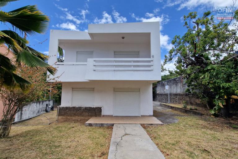 Maison F6 dans un quartier calme