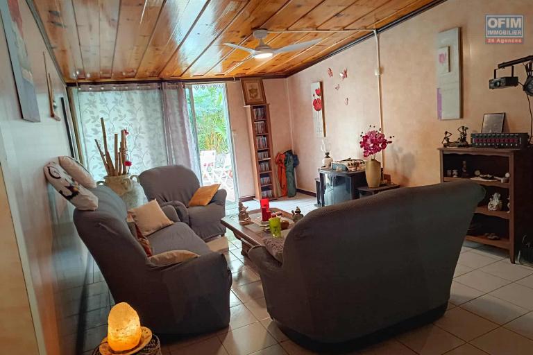 A VENDRE A LA CHALOUPE SAINT-LEU APPARTEMENT T6/7