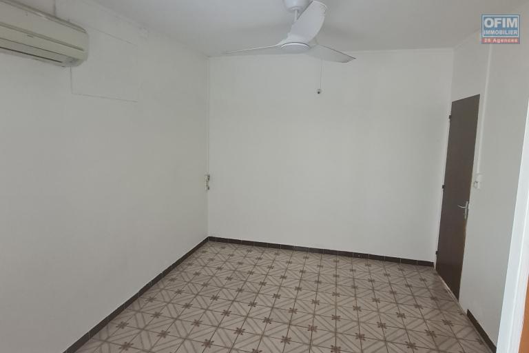 MAISON F4, GRAND JARDIN, PROXIMITÉ DU COLLÉGE