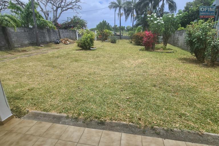 MAISON F4, GRAND JARDIN, PROXIMITÉ DU COLLÉGE