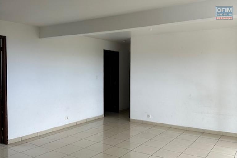 Appartement F4  en renovation