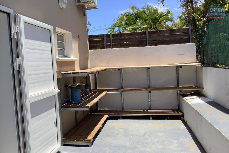 a louer très beau local a la riviere saint louis