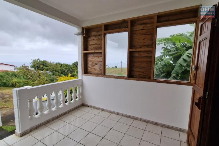 A LOUER : Maison F4 avec vue mer et montagne.