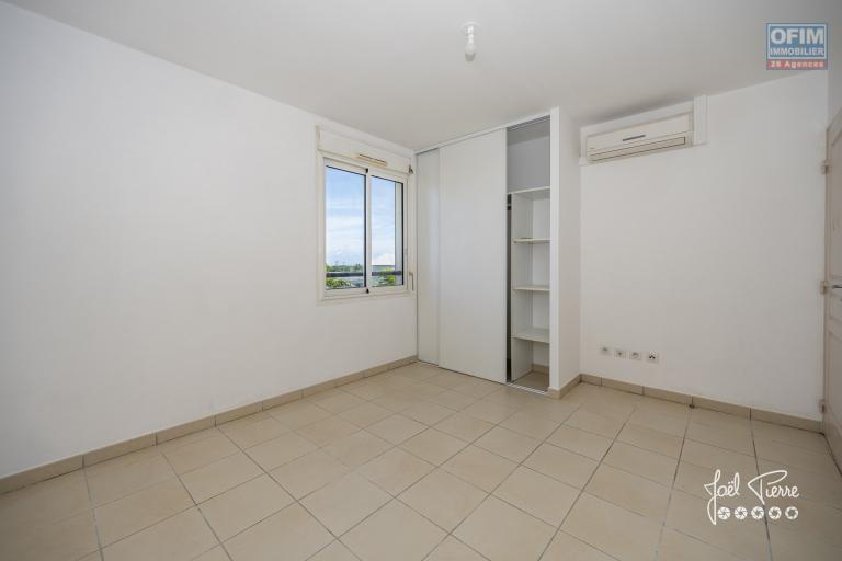 A louer appartement F2 au R+3 à Saint-André