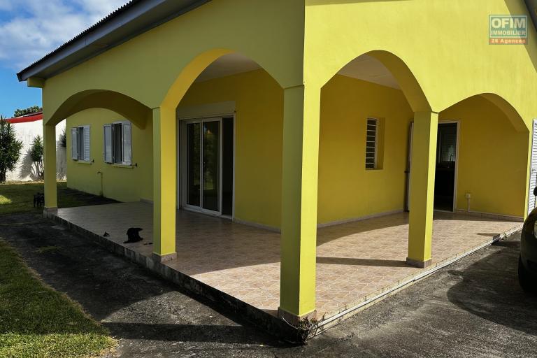 A louer jolie villa de type F4 dans lotissement résidentiel